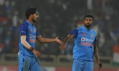 अर्शदीप सिंह का पीछा नहीं छोड़ रही नो-बॉल, आखिरी ओवर में लुटाए 27 रन |