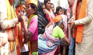 राजेश मूणत के पक्ष में वोट देने की अपील कर रहे है।