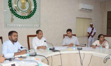 सड़क दुर्घटना रोकने के लिए स्पीड ब्रेकर की व्हाइट डिस्टेंपर से होगी रंगाई