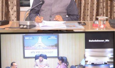 संभागायुक्त ने वीडियो काफ्रेंसिंग के माध्यम से की संभागस्तरीय कलेक्टर्स कांफ्रेंस