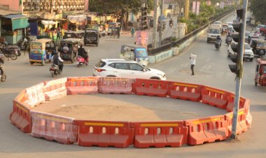 मुख्यमंत्री श्री विष्णुदेव साय के निर्देश पर राजधानी की यातायात हो रही सुगम   व्यस्तम मार्गाें के चौक- चौराहें में रोटरी, लेफ्ट टर्न अब होगा आसान