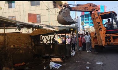 बैजनाथपारा में चला प्रशासन का बुलडोजर, नो-वेंडिग जोन करने की सख्त हिदायत