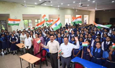 राष्ट्रगीत ‘वंदे मातरम्’ के 150 वर्ष पूर्ण होने पर पूरे जिले में उमड़ा देशभक्ति का उत्साह