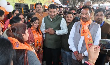 श्री रामलला दर्शन योजना संभाग से 850 और जिले के 225 श्रद्धालु अयोध्या धाम के लिए हुए रवाना