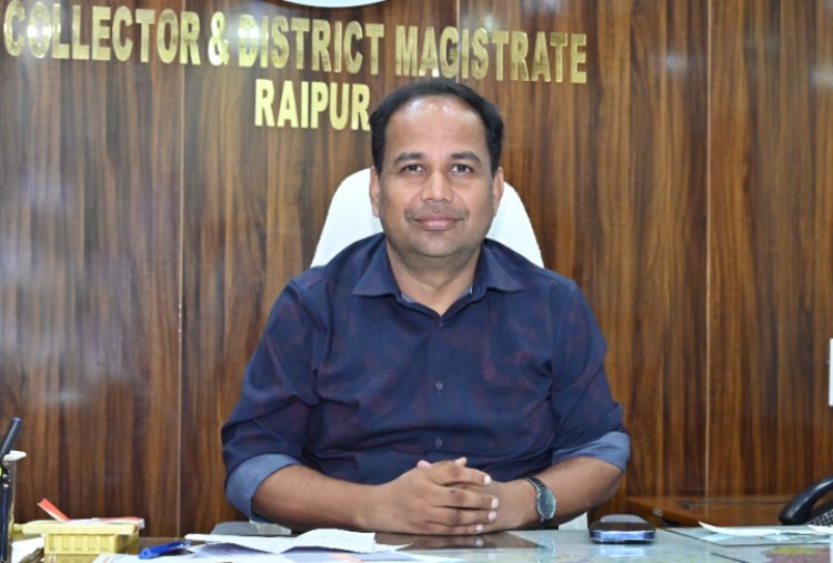 कलेक्टर ने की पांडुलिपि एवं तामपत्र जैसे ऐतिहासिक धरोहरों को सहेजने की अपील