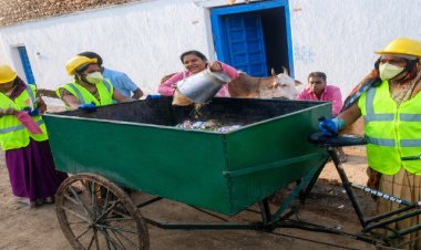 कचरे को बनाया कंचनः ग्राम पंचायत धरसींवा की प्रेरक पहल   डोर-टू-डोर कचरा संग्रहण से धरसीवा पंचायत को हो रही नियमित आय
