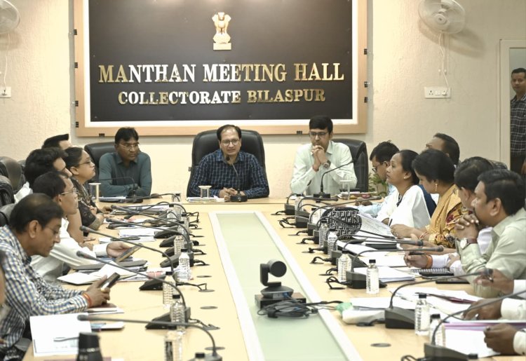 सीएम हेल्पलाइन के आवेदक से कलेक्टर ने की सीधी बात,दिया समाधान का भरोसा