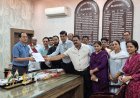 पुरानी कम्पोजिट बिल्डिंग की समस्याओं के निराकरण हेतु कर्मचारी संगठन ने कलेक्टर को सौंपा ज्ञापन
