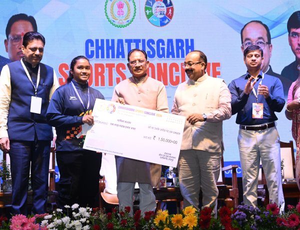 मुख्यमंत्री श्री विष्णु देव साय छत्तीसगढ़ में पहली बार आयोजित स्पोर्ट्स कॉन्क्लेव में हुए शामिल
