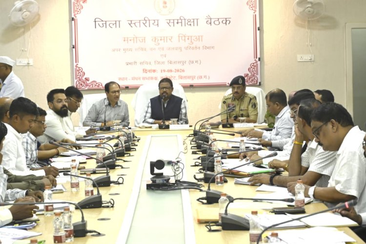 सुशासन से ही योजनाओं का वास्तविक लाभ लोगों तक पहुंचेगा : प्रभारी सचिव मनोज कुमार पिंगुआ