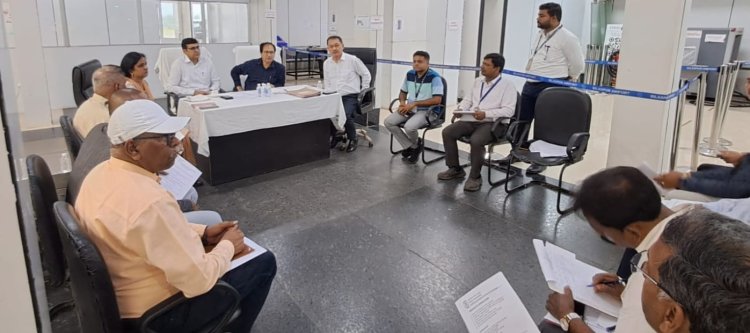 बिलासा देवी केवट एयरपोर्ट पर एरोड्रम कमिटी एवं पर्यावरण प्रबंधन समिति की बैठक आयोजित